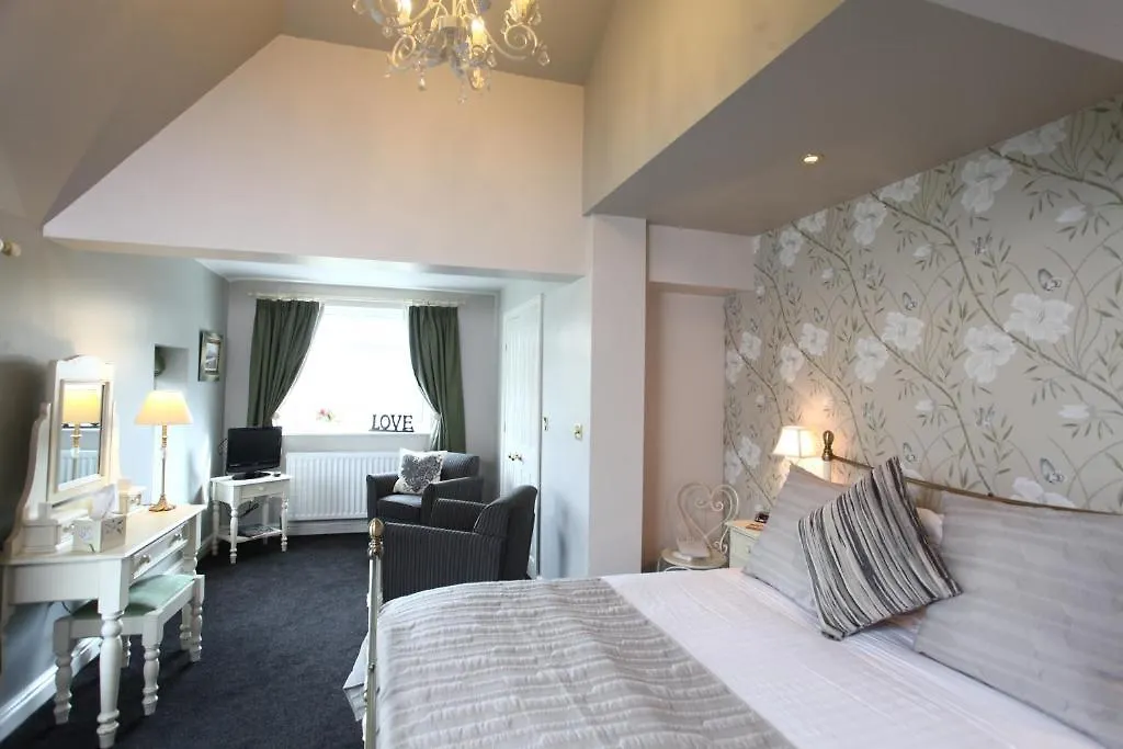 Guest house The Old Station Hotel Bell Busk